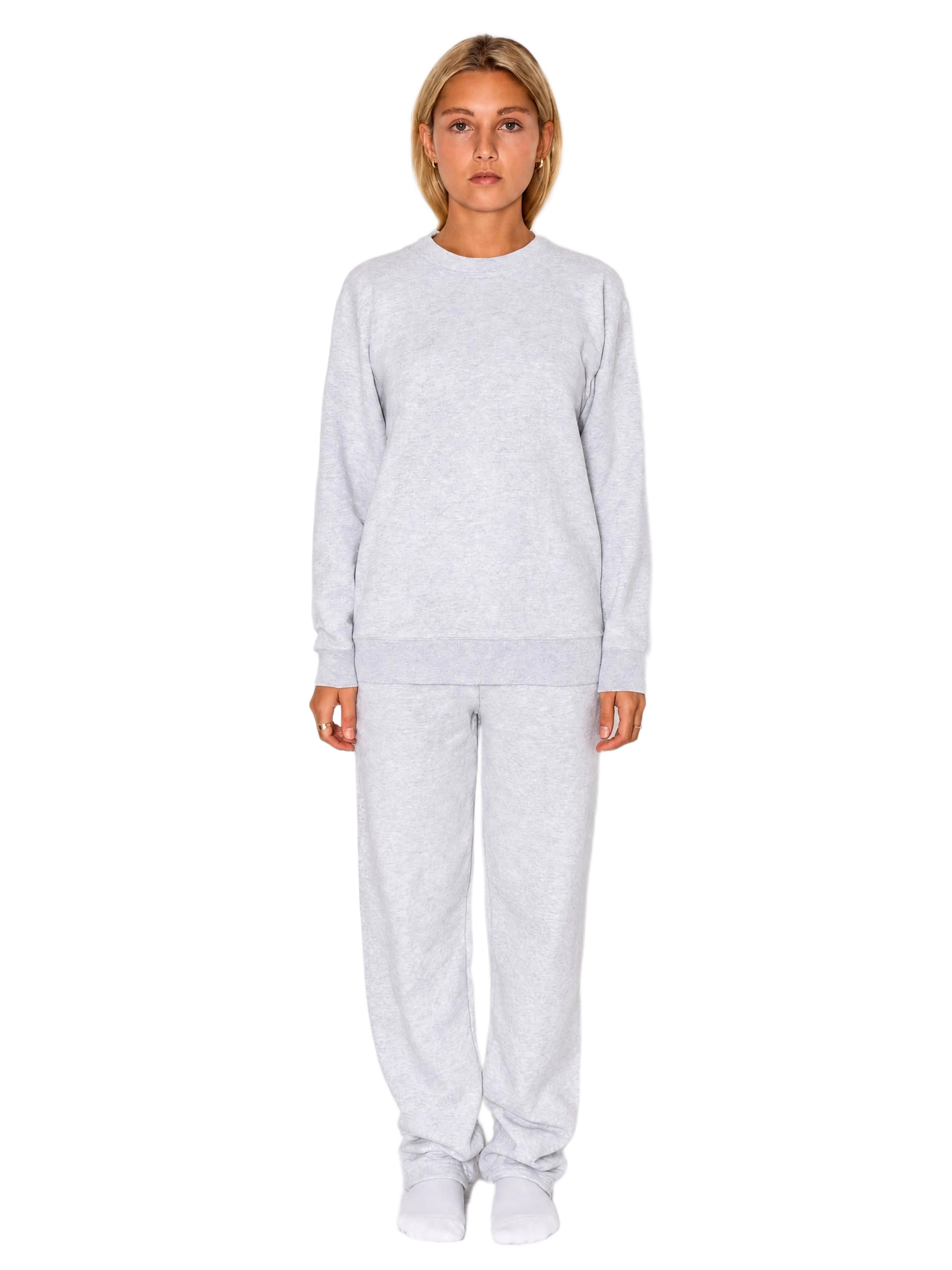 Joggingsæt med crewneck i grå