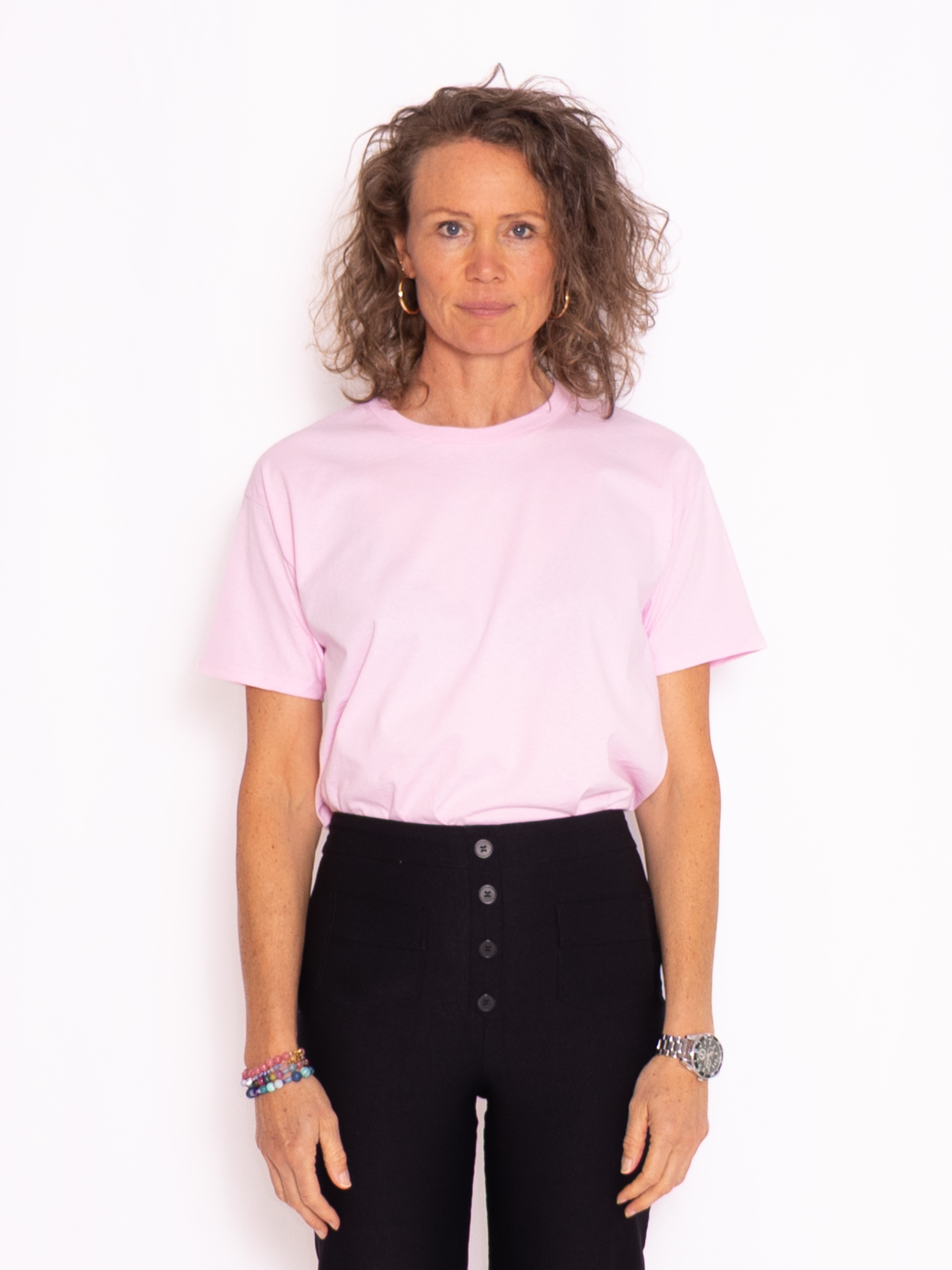 alt text | lyserød | 181 | M | dame